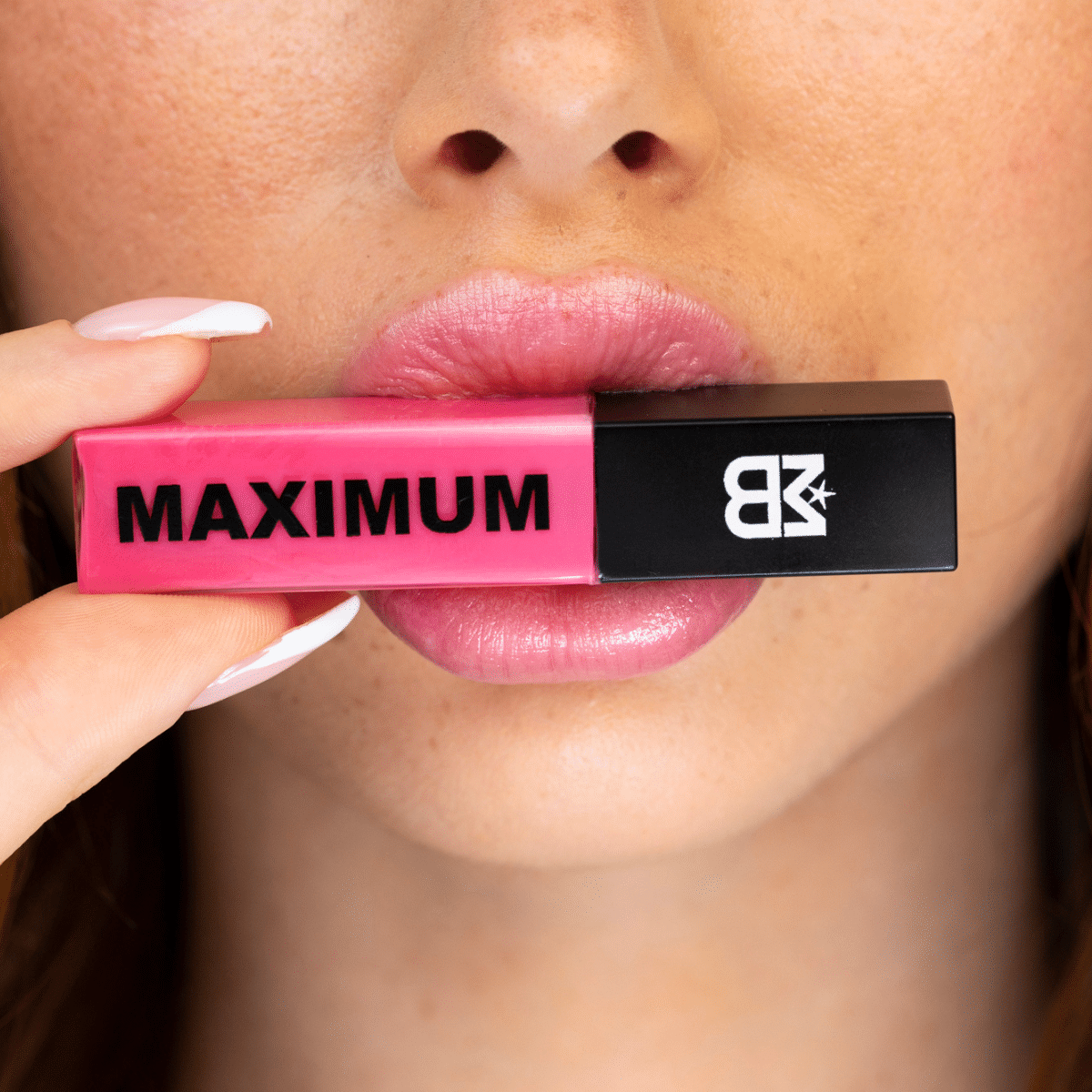 מנפח שפתיים – MAXIMUM LIP AMPLIFIER – PINK